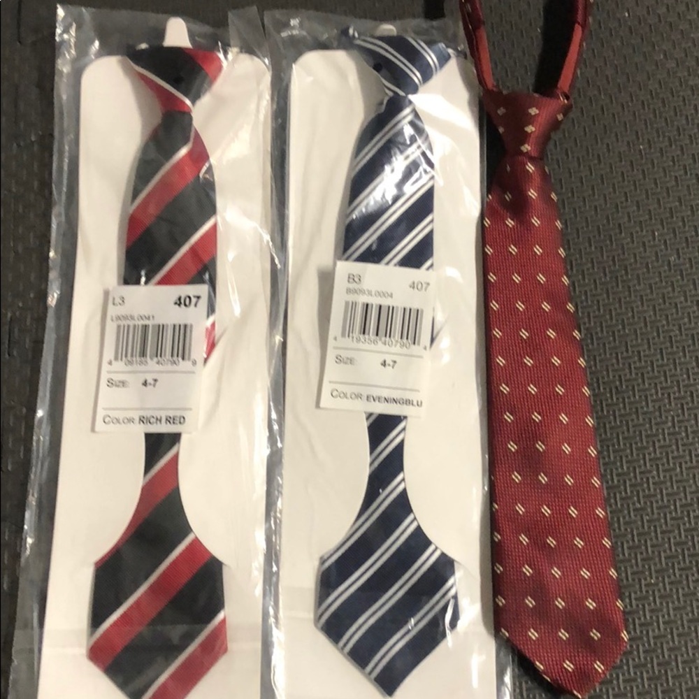 Boys ties - Picture 2 of 2